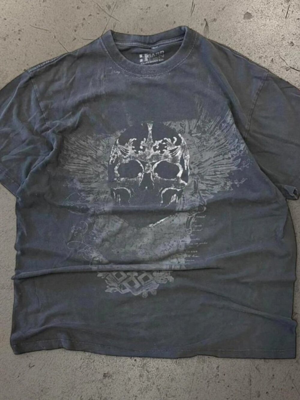Crazy vintage Y2K grunge graphic tee